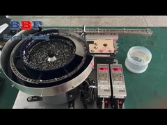 نظام التغذية الاهتزاز الوعاء المغذية قطع بلاستيكية صغيرة الاهتزاز الخطية المغذية